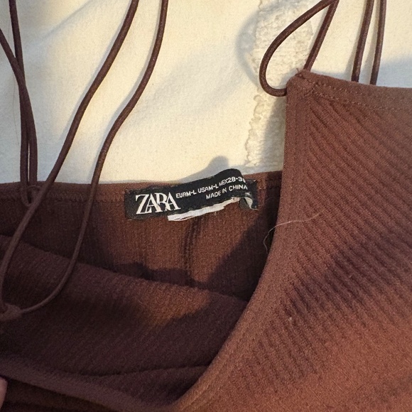 ZARA Ribbed Crop Cami — Chocolate Brown (Size M) - Picture 3 of 3